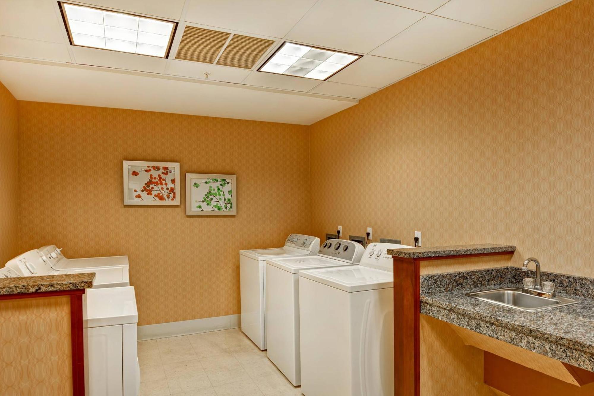 Residence Inn By Marriott Morgantown Medical Center Area Exterior foto